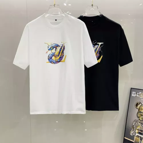 Replica Louis Vuitton LV T-Shirts Short Sleeved For Unisex #1315262 $42.00 USD for Wholesale