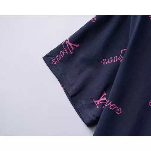 Replica Louis Vuitton LV T-Shirts Short Sleeved For Men #1315540 $25.00 USD for Wholesale