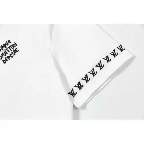 Replica Louis Vuitton LV T-Shirts Short Sleeved For Unisex #1315575 $40.00 USD for Wholesale