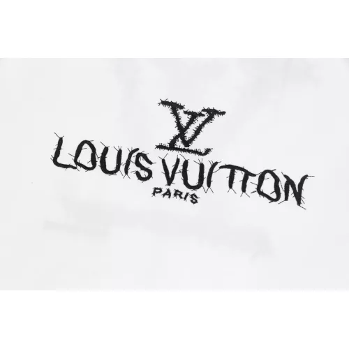 Replica Louis Vuitton LV T-Shirts Short Sleeved For Unisex #1315576 $40.00 USD for Wholesale