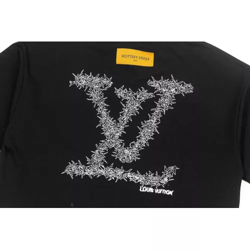 Replica Louis Vuitton LV T-Shirts Short Sleeved For Unisex #1315577 $40.00 USD for Wholesale