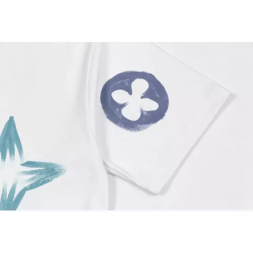 Replica Louis Vuitton LV T-Shirts Short Sleeved For Unisex #1315587 $45.00 USD for Wholesale