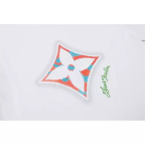 Replica Louis Vuitton LV T-Shirts Short Sleeved For Unisex #1315737 $36.00 USD for Wholesale