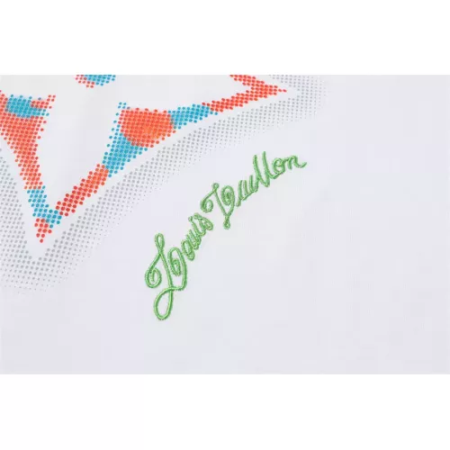 Replica Louis Vuitton LV T-Shirts Short Sleeved For Unisex #1315737 $36.00 USD for Wholesale