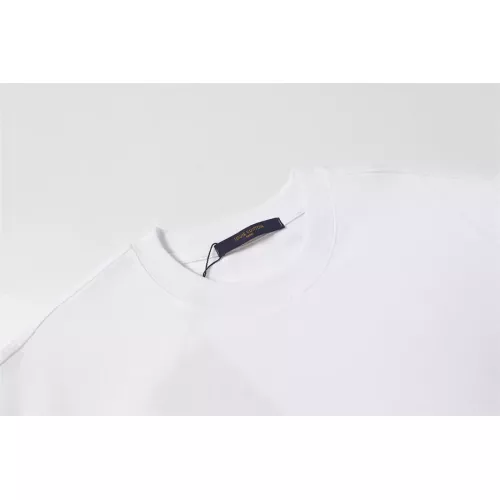 Replica Louis Vuitton LV T-Shirts Short Sleeved For Unisex #1315737 $36.00 USD for Wholesale