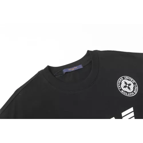 Replica Louis Vuitton LV T-Shirts Short Sleeved For Unisex #1315739 $36.00 USD for Wholesale