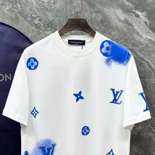 Replica Louis Vuitton LV T-Shirts Short Sleeved For Unisex #1315748 $68.00 USD for Wholesale
