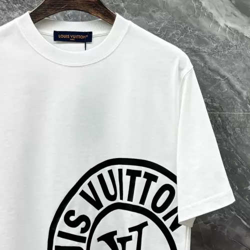 Replica Louis Vuitton LV T-Shirts Short Sleeved For Unisex #1315750 $68.00 USD for Wholesale