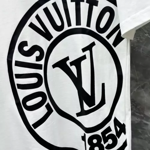 Replica Louis Vuitton LV T-Shirts Short Sleeved For Unisex #1315750 $68.00 USD for Wholesale