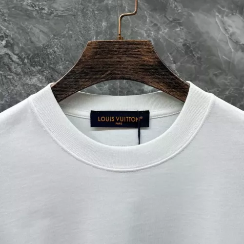 Replica Louis Vuitton LV T-Shirts Short Sleeved For Unisex #1315750 $68.00 USD for Wholesale
