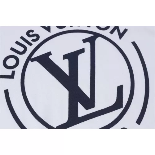 Replica Louis Vuitton LV T-Shirts Short Sleeved For Unisex #1315815 $36.00 USD for Wholesale