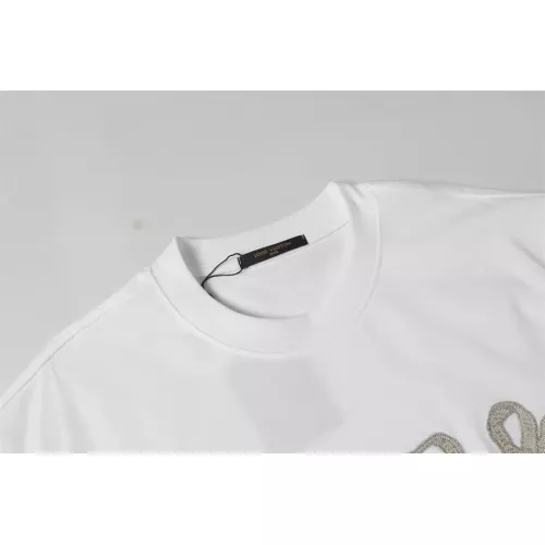 Replica Louis Vuitton LV T-Shirts Short Sleeved For Unisex #1315818 $42.00 USD for Wholesale