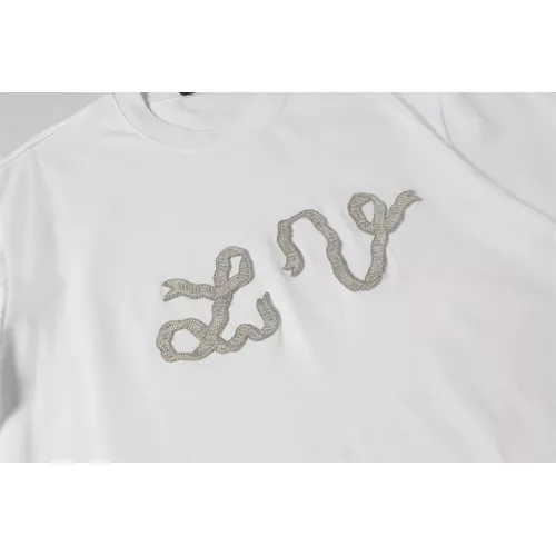 Replica Louis Vuitton LV T-Shirts Short Sleeved For Unisex #1315818 $42.00 USD for Wholesale