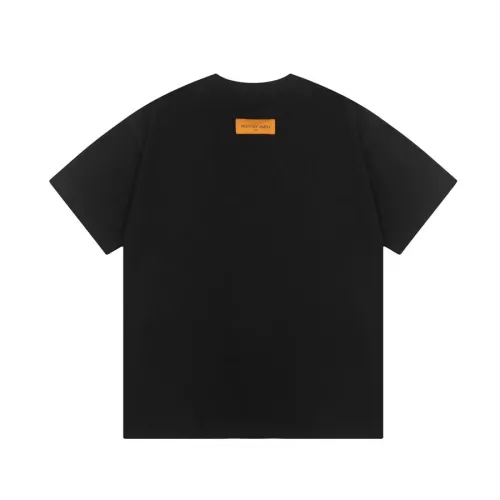 Replica Louis Vuitton LV T-Shirts Short Sleeved For Unisex #1315823 $42.00 USD for Wholesale
