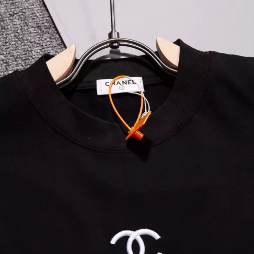 Replica Chanel T-Shirts Short Sleeved For Unisex #1315898 $41.00 USD for Wholesale
