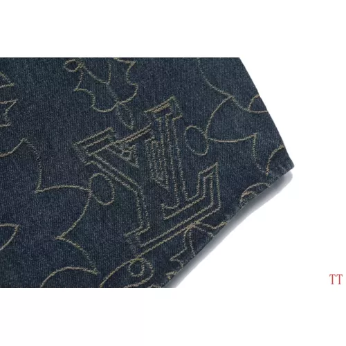 Replica Louis Vuitton LV Shirts Short Sleeved For Unisex #1316052 $64.00 USD for Wholesale