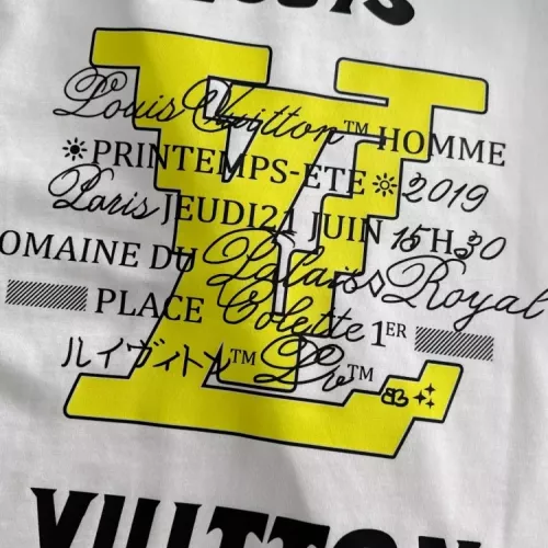 Replica Louis Vuitton LV T-Shirts Short Sleeved For Unisex #1316328 $41.00 USD for Wholesale