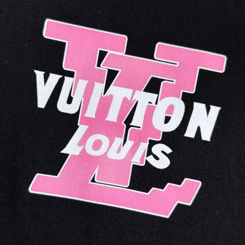 Replica Louis Vuitton LV T-Shirts Short Sleeved For Unisex #1316329 $41.00 USD for Wholesale