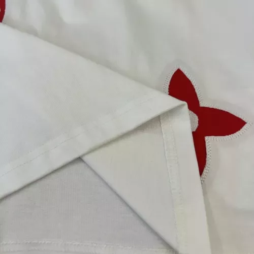 Replica Louis Vuitton LV T-Shirts Short Sleeved For Unisex #1316375 $40.00 USD for Wholesale
