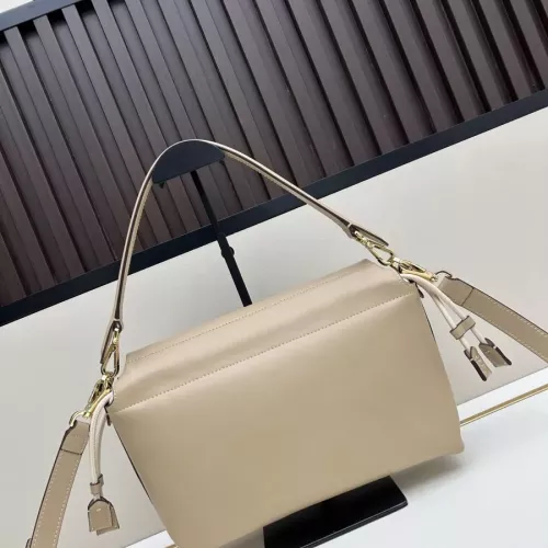 Replica Fendi AAA Quality Messenger Bags For Women #1320463 $105.00 USD for Wholesale