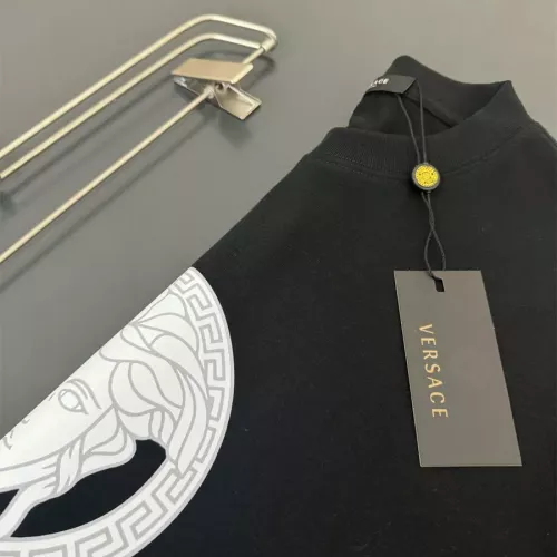 Replica Versace T-Shirts Short Sleeved For Unisex #1322144 $45.00 USD for Wholesale
