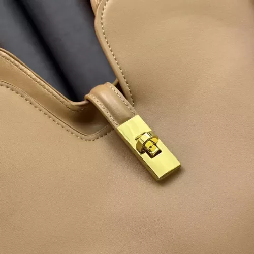 Replica Louis Vuitton AAA Quality Messenger Bags For Women #1322184 $80.00 USD for Wholesale
