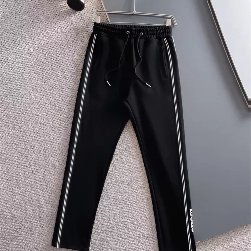 Replica Gucci Tracksuits Long Sleeved For Men #1322946 $96.00 USD for Wholesale