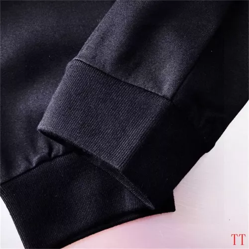 Replica Gucci Tracksuits Long Sleeved For Men #1322948 $96.00 USD for Wholesale