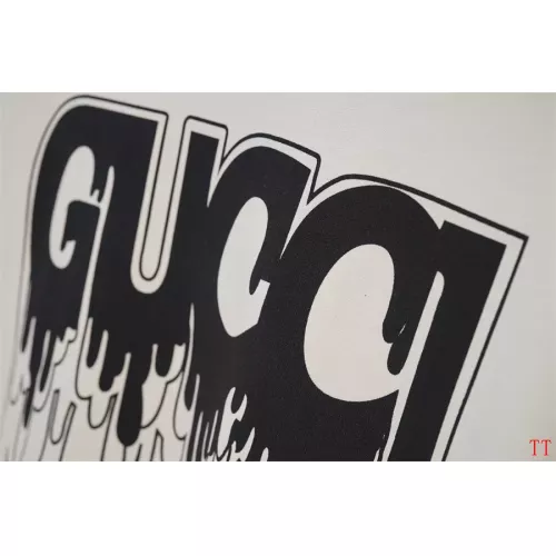 Replica Gucci T-Shirts Short Sleeved For Unisex #1323120 $32.00 USD for Wholesale