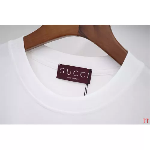 Replica Gucci T-Shirts Short Sleeved For Unisex #1323122 $32.00 USD for Wholesale