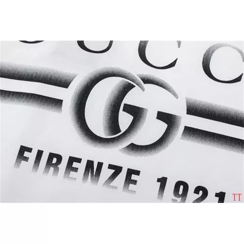 Replica Gucci T-Shirts Short Sleeved For Unisex #1323135 $32.00 USD for Wholesale