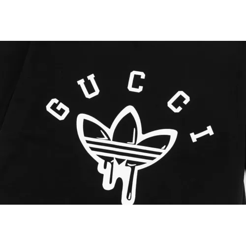 Replica Gucci T-Shirts Short Sleeved For Unisex #1323406 $42.00 USD for Wholesale