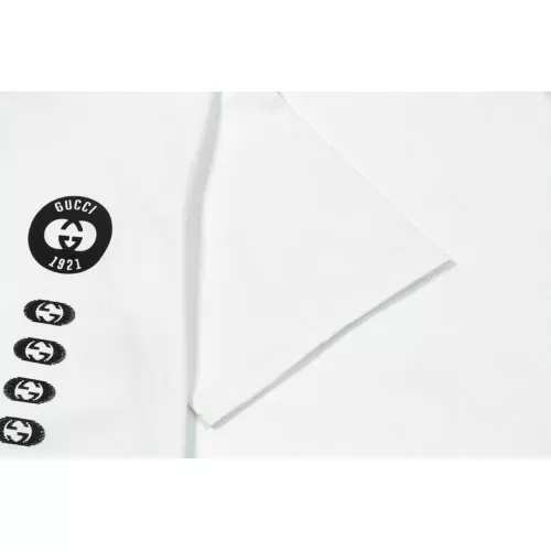Replica Gucci T-Shirts Short Sleeved For Unisex #1323407 $42.00 USD for Wholesale