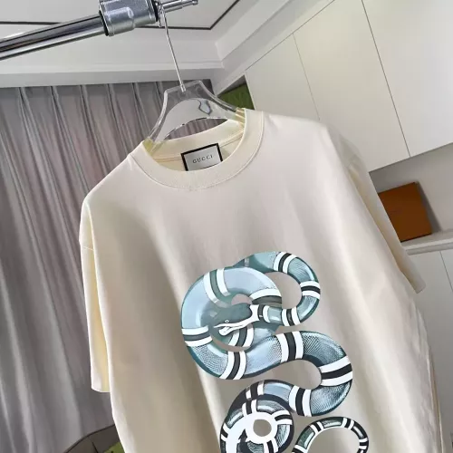 Replica Gucci T-Shirts Short Sleeved For Unisex #1323425 $42.00 USD for Wholesale