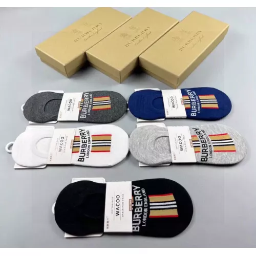 Replica Burberry Socks For Men #1324659 $25.00 USD for Wholesale