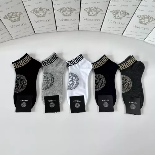 Versace Socks #1324970 $27.00 USD, Wholesale Replica Versace Socks