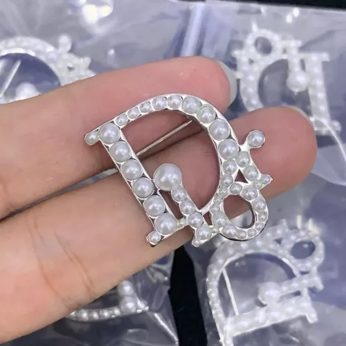 Christian Dior Brooches For Women #1325954 $25.00 USD, Wholesale Replica Christian Dior Brooches