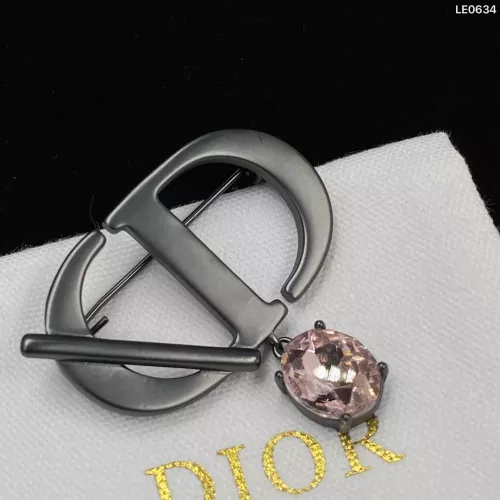 Replica Christian Dior Brooches For Women #1325957 $25.00 USD for Wholesale
