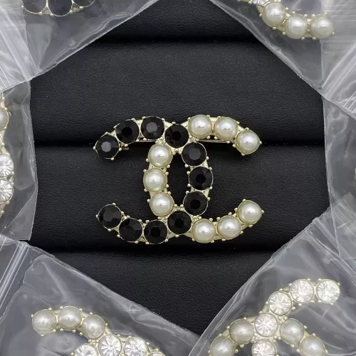 Chanel Brooches For Women #1325961 $25.00 USD, Wholesale Replica Chanel Brooches