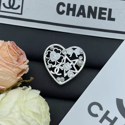 Chanel Brooches For Women #1325970 $25.00 USD, Wholesale Replica Chanel Brooches