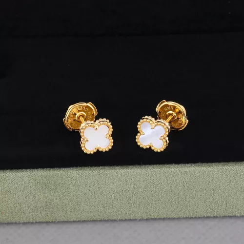 Van Cleef &amp; Arpels Earrings For Women #1326417 $32.00 USD, Wholesale Replica Van Cleef &amp; Arpels Earrings