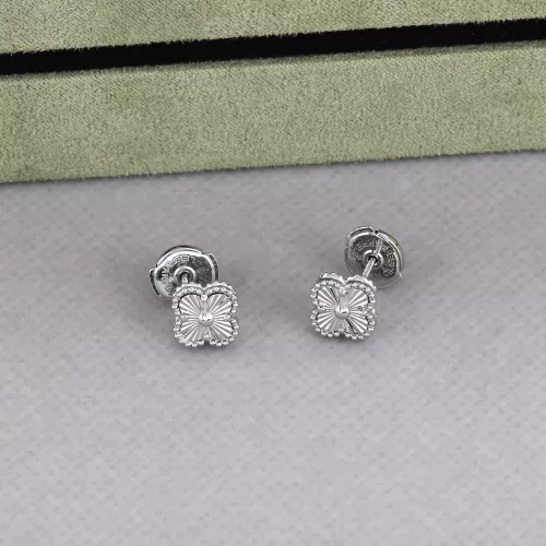 Van Cleef &amp; Arpels Earrings For Women #1326427 $32.00 USD, Wholesale Replica Van Cleef &amp; Arpels Earrings
