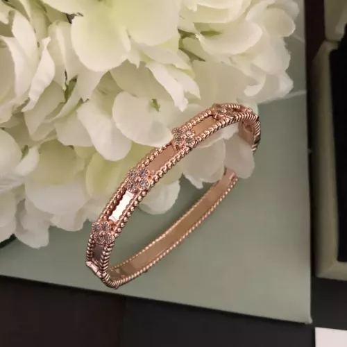 Van Cleef &amp; Arpels Bracelets #1327284 $34.00 USD, Wholesale Replica Van Cleef &amp; Arpels Bracelets