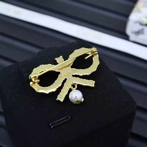 Replica Christian Dior Brooches For Women #1327327 $25.00 USD for Wholesale