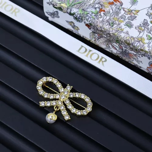 Replica Christian Dior Brooches For Women #1327327 $25.00 USD for Wholesale