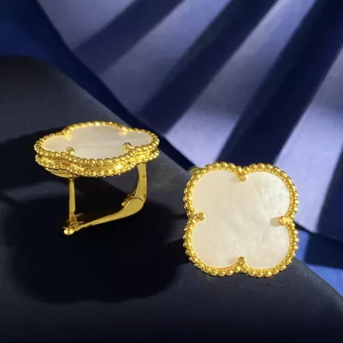 Van Cleef &amp; Arpels Earrings For Women #1327373 $29.00 USD, Wholesale Replica Van Cleef &amp; Arpels Earrings