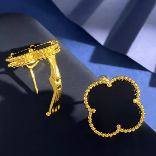 Van Cleef &amp; Arpels Earrings For Women #1327381 $29.00 USD, Wholesale Replica Van Cleef &amp; Arpels Earrings