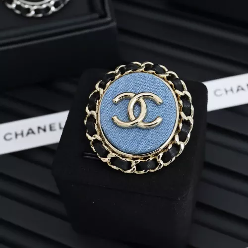 Chanel Brooches For Women #1327433 $27.00 USD, Wholesale Replica Chanel Brooches