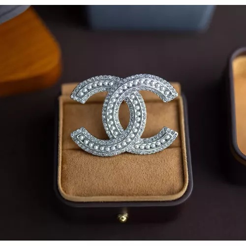 Chanel Brooches For Women #1327606 $27.00 USD, Wholesale Replica Chanel Brooches