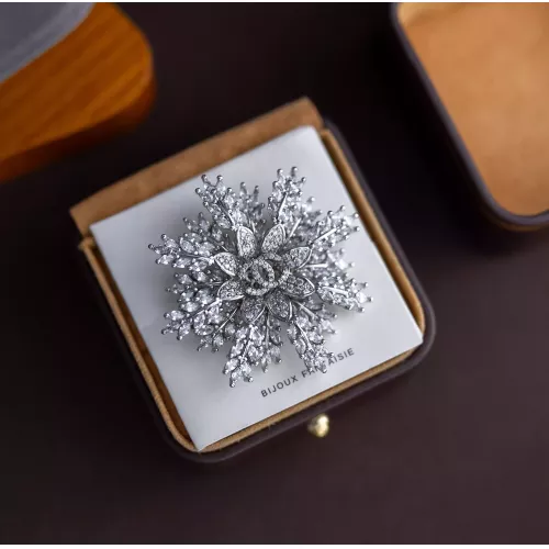 Chanel Brooches For Women #1327623 $38.00 USD, Wholesale Replica Chanel Brooches
